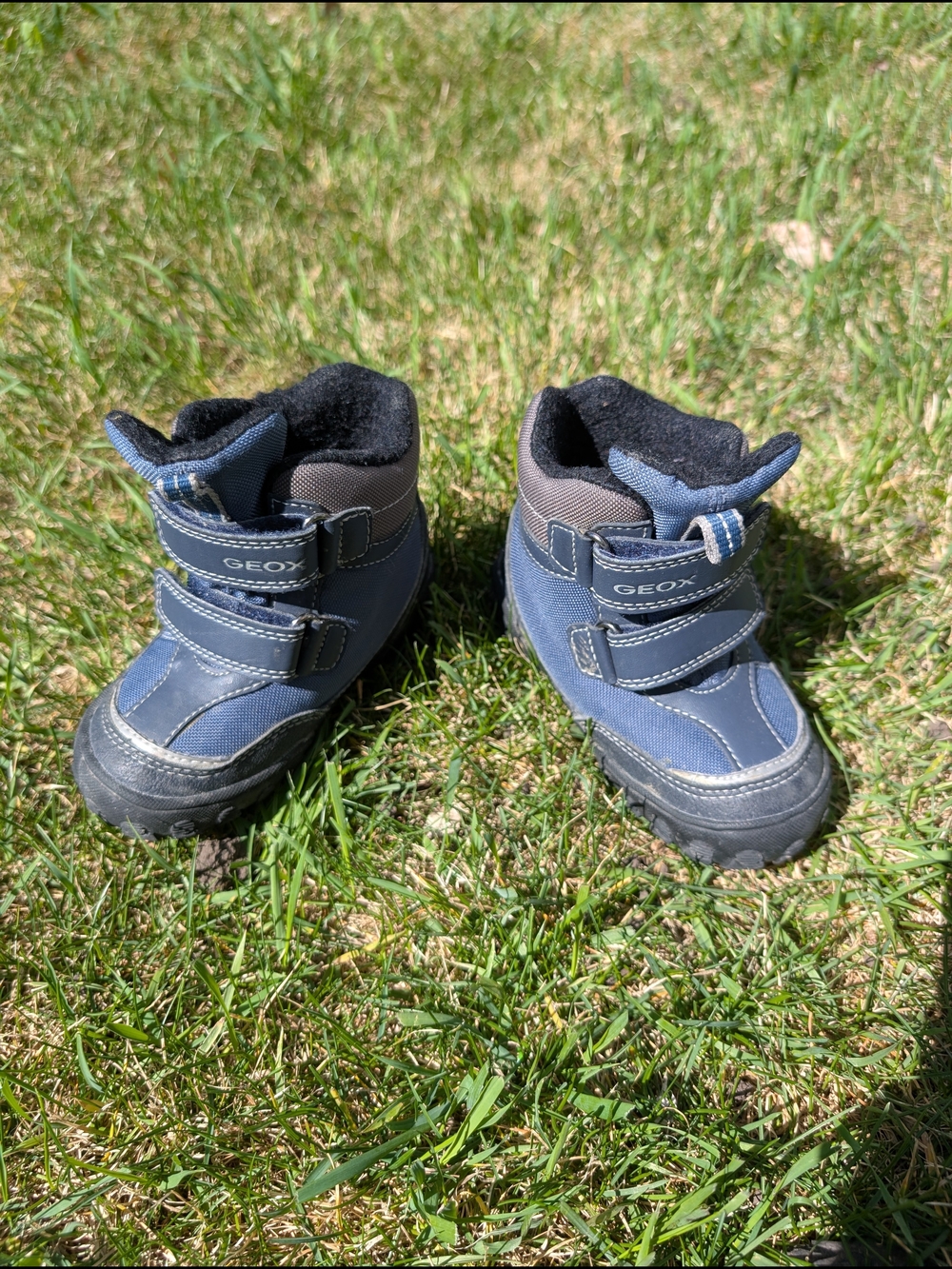 Geox Kids Navy and Black Velcro Winter Boots